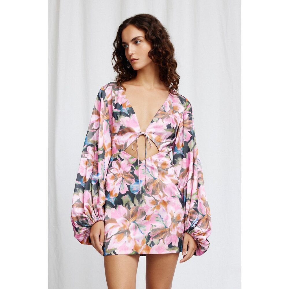 SIGNIFICANT OTHER Louisa Mini Dress in Midnight Lily vacation cocktail Size 4